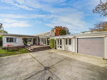 182 Main North Road, Redwood, Christchurch
