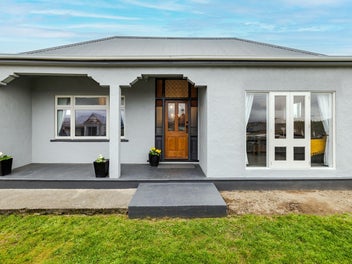 11 Young Street, Saint Kilda, Dunedin