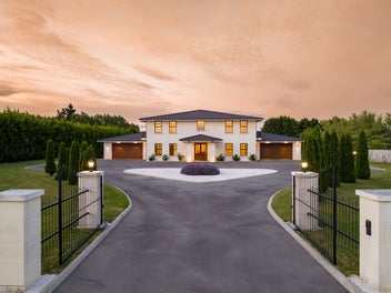 50 Devine Drive, Christchurch