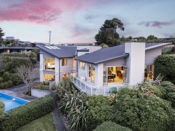 335C Worsleys Road, Cracroft, Christchurch