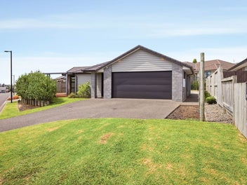 74 Bert Wall Drive, Omokoroa, Omokoroa