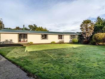 21 Kent Street, Woodend, Invercargill