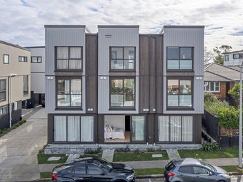 3/16 Williamson Avenue, Belmont, Auckland