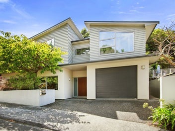 16 Westwood Road, Tawa, Wellington
