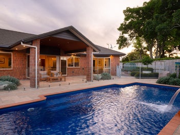 1840C River Road, Flagstaff, Hamilton