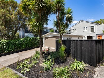 5 Don Croot Street, Morningside, Auckland