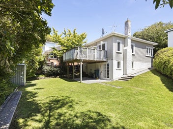 22 Ranui Crescent, Khandallah, Wellington