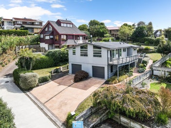 16 Esmae Place, Dinsdale, Hamilton