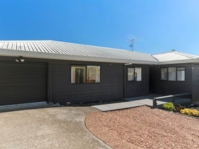 2/39 Browns Bay Road, Browns Bay, Auckland