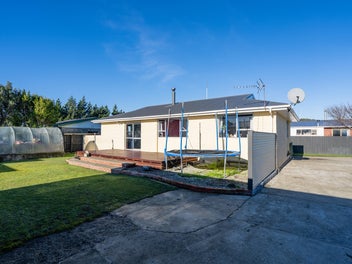 38 Newbie Place, Heidelberg, Invercargill