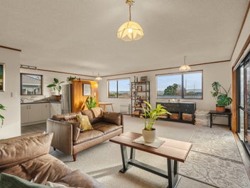 33A Otumoetai Road, Judea, Tauranga