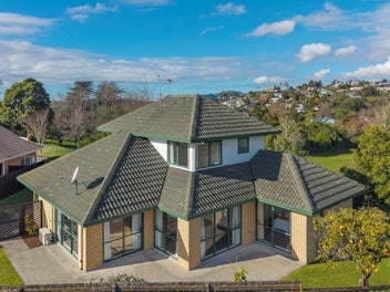 14 Ridgemount Terrace, Welcome Bay, Tauranga
