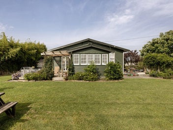 19 Hydro Road, Edgecumbe, Edgecumbe