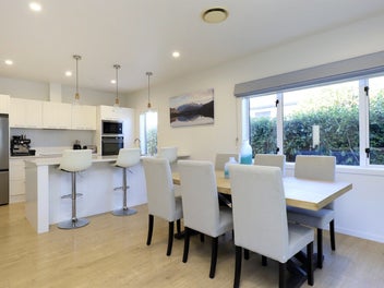 27A Warwick Crescent, Taradale, Napier