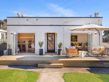 81 Oakdale Road, Mount Roskill, Auckland