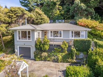 121 Wainuiomata Road, Wainuiomata, Lower Hutt