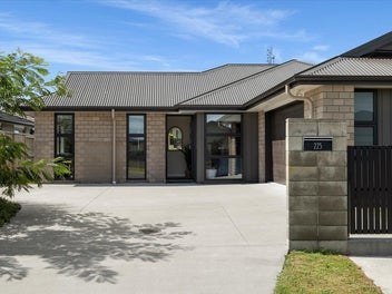 225 Te Okuroa Drive, Papamoa, Papamoa