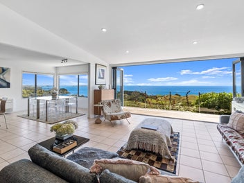 34 View Road, Waiheke Island, Auckland