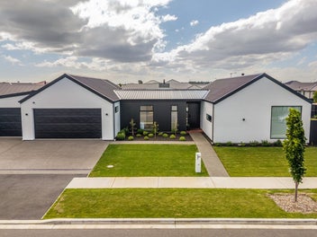 57 Ebenezer Drive, Lincoln, Lincoln