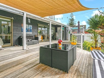 298 Main Sh25 Road, TAIRUA, Tairua
