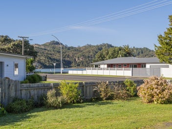 5 South Highway East, Whitianga