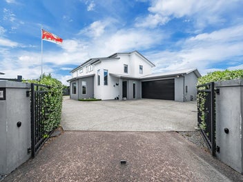 25 Capriana Drive, Karaka, Papakura