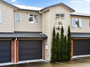 5/11 Jones Crescent, Melville, Hamilton