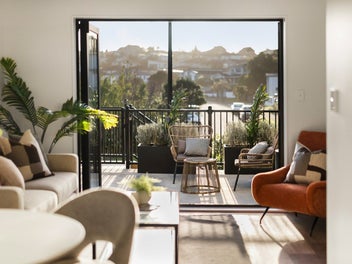 13/10 Ngaroma House Drive, Hobsonville, Auckland