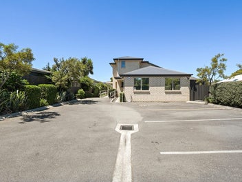 126 Lincoln Road, Addington, Christchurch