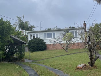 590 Beach Road, Rothesay Bay, Auckland