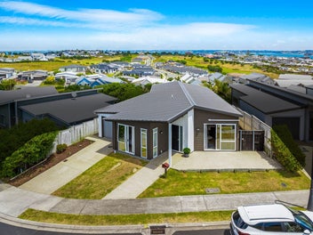 7 Barcliff Terrace, Gulf Harbour, Whangaparaoa