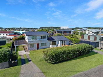 35 Shortt Street, Foxton Beach, Foxton