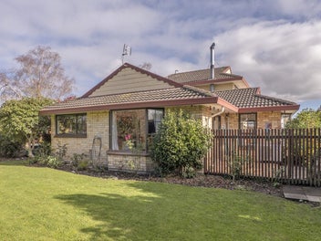 3 Mulberry Place, Redwood, Christchurch