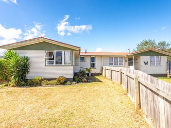 5 Armstrong Place, Gonville, Whanganui