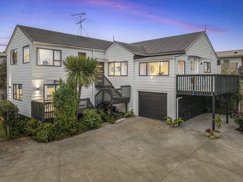 14 Packham Place, Beach Haven, Auckland