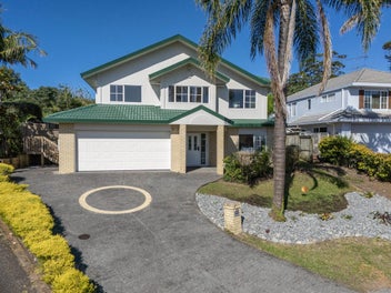 28 Tyburn Lane, Unsworth Heights, Auckland