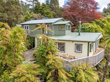 17 Avian Crescent, Blue Mountains, Upper Hutt