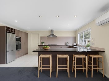 20 Bridgefield Crescent, Flat Bush, Auckland