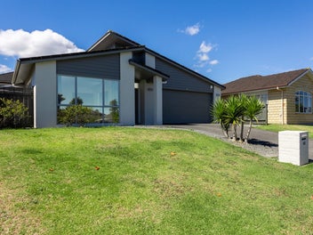 13 Thyme Court, Flat Bush, Auckland
