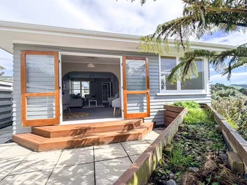 64 Mark Avenue, Paparangi, Wellington