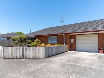 10C Seddon Street, Carterton