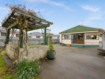 2/62 Nuffield Avenue, Marewa, Napier
