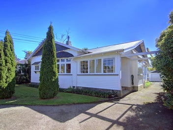 6 College Street, Masterton