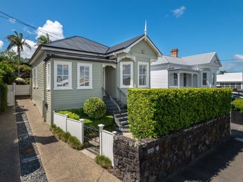 12 Peel Street, Westmere, Auckland