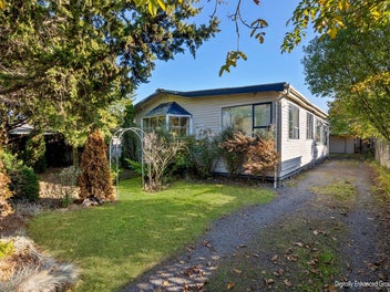 9 Heyders Road, Spencerville, Christchurch