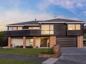 3 Eclipse Lane, Whitby, Porirua