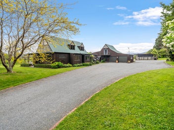 39 Colletts Road, Mangaroa, Upper Hutt
