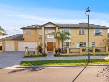 47 Charlestown Drive, Flat Bush, Auckland