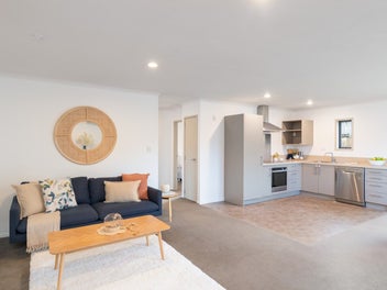 52 Sunstone Crescent, Brown Owl, Upper Hutt