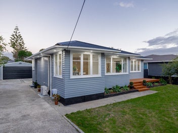 15 Peters Avenue, Cloverlea, Palmerston North